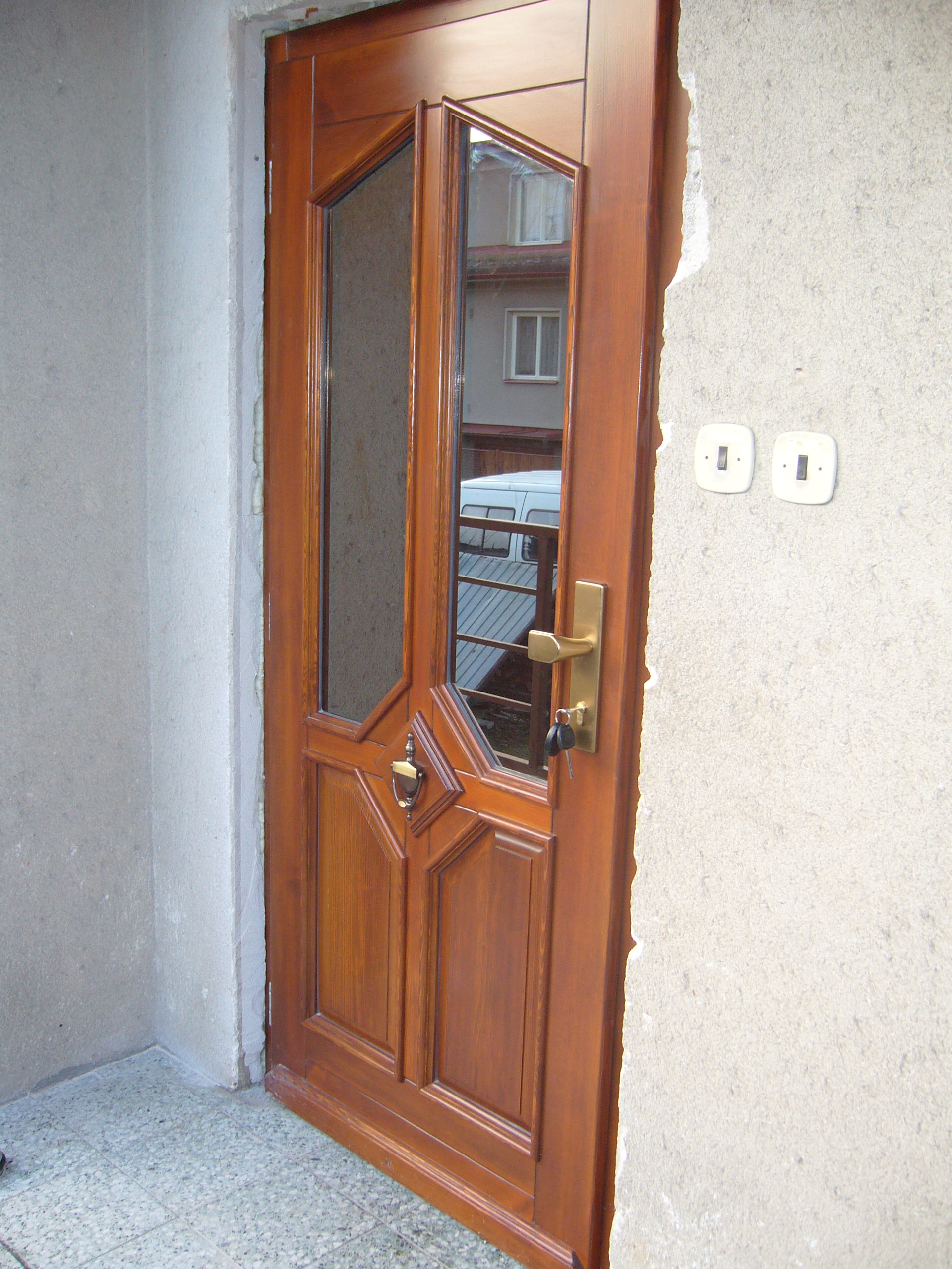 Vchod.dveře 10